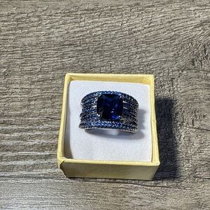 Bomb Party sapphire Gemstone Ring